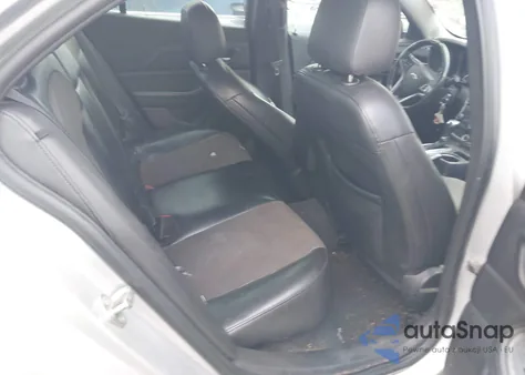 2015 Chevrolet Malibu 2Lt z USA, uszkodzony, nr VIN 1G11D5SL3FF228814